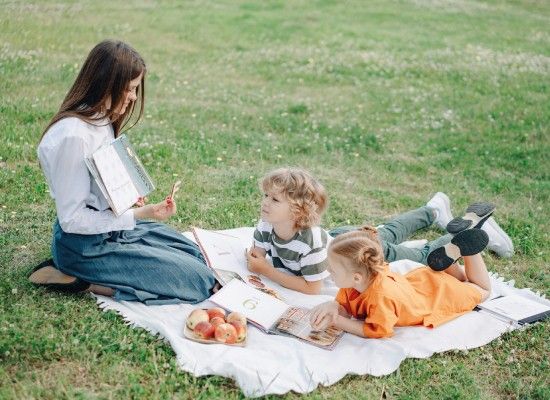 Kleutertijd: Zomer, zon en voorleesknuffels!