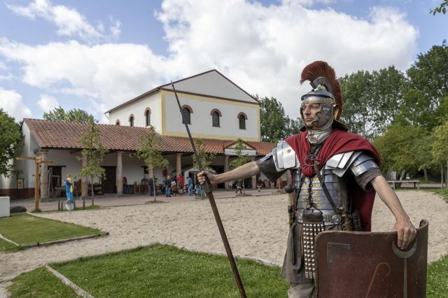 (Groot)ouder-kind tijdreisavontuur in Archeon (3+)