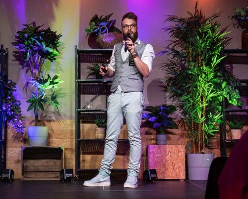Hendrik van Zwol – AI Magician