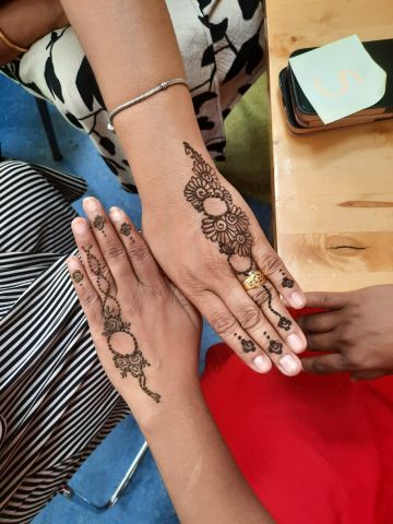 Beauty salon met Henna