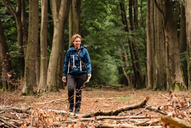 Lezing Silvia Rikmanspoel: Hoe wandelen mij helpt als KOPP kind