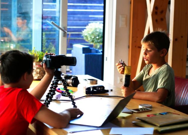 Vloggers op onderzoek
