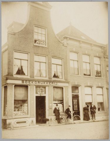 Alkmaars Historisch Café: Kluitman Alkmaar - Het verhaal van een kinderboekenuitgever
