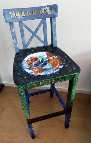 De Toekomststoel in de bibliotheek van Huizen