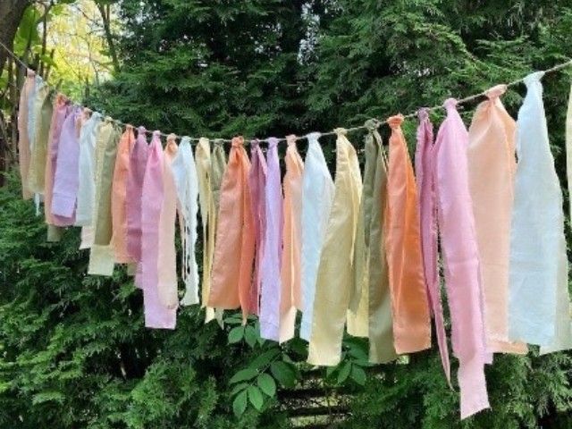 Doe mee met de Slinger van verbinding voor een Kleurrijk Tiel!