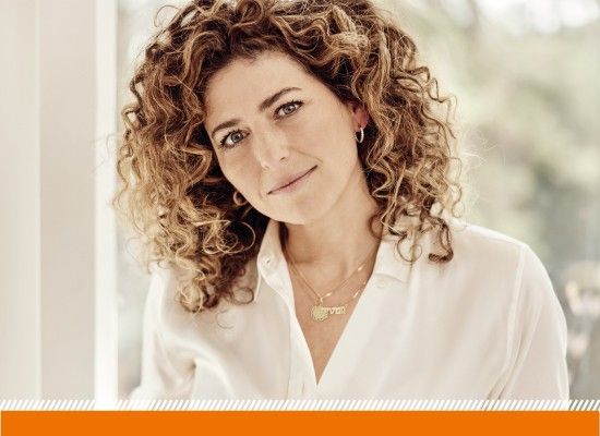 Tussen de Regels: Femmetje de Wind