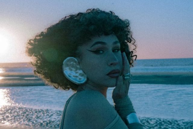 Popronde x Facet Studio