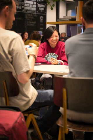 Spelletjesmiddag / Boardgames in the library