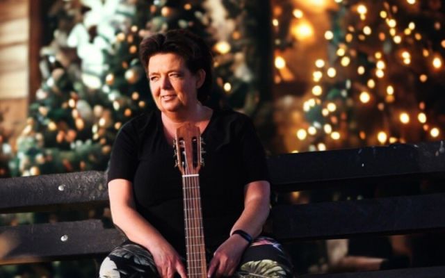 Will zingt Kerstliedjes