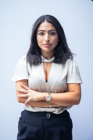 Lezing door Lale Gül