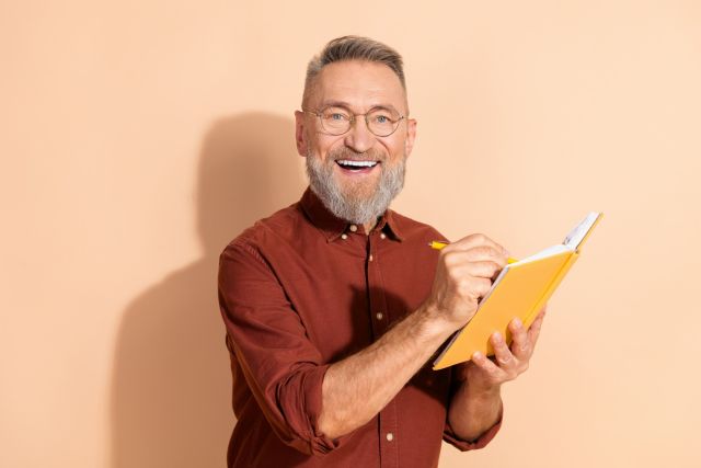 Cursus Levensverhalen schrijven | voorjaar 2026