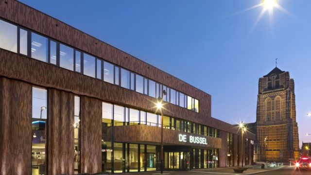 Rondleidingen: Vier 10-jarig bestaan de Bussel