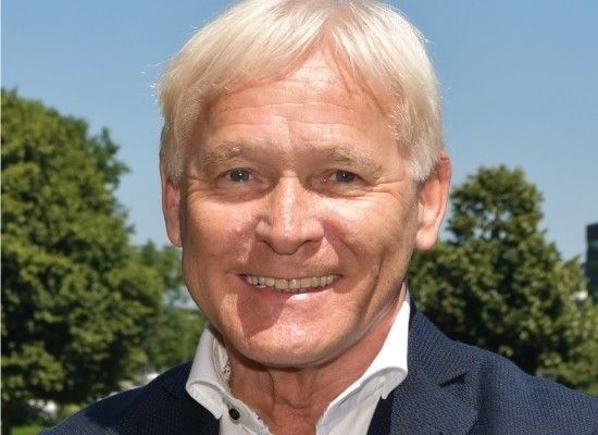 Schrijversbezoek Tinie Kardol