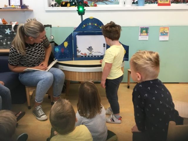 Uitdagende gesprekken met peuters rondom boeken