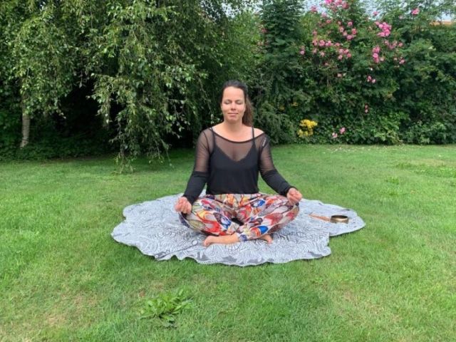 Mini yoga in de bibliotheek