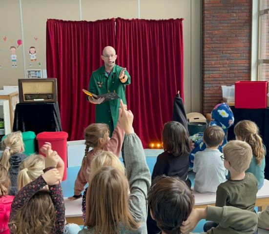 Mini-show: Kleine aap!