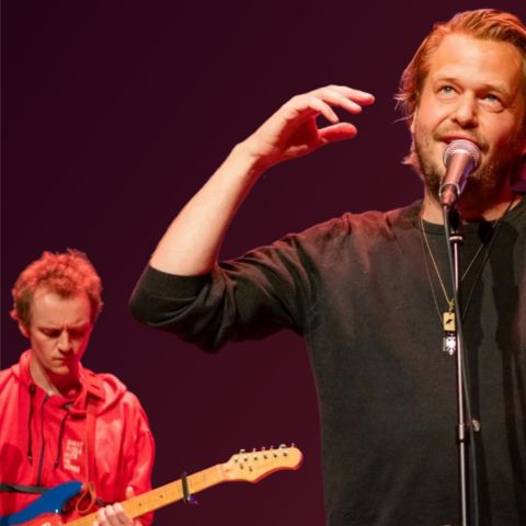 Literair Café: Poëzie en muziek van Wout Waanders en Laurens Alexander