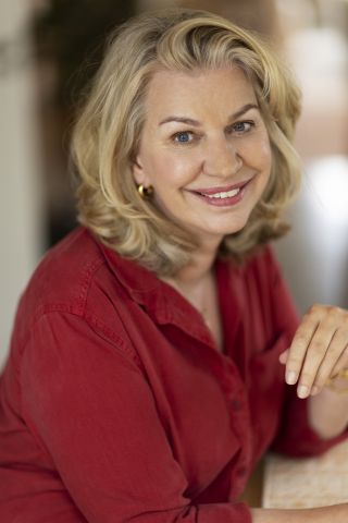 Meet & Greet: Avond met Annejet van der Zijl – De zwevende wereld