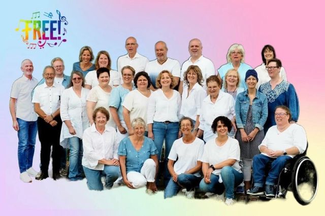 FREE! brengt pop, gospel en ballads tot leven op het podium