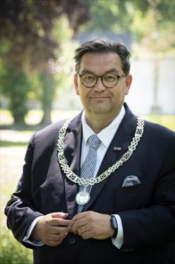 De burgemeester vertelt