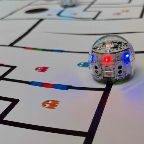 Ozobot - Pacman maze 4 4kant.png