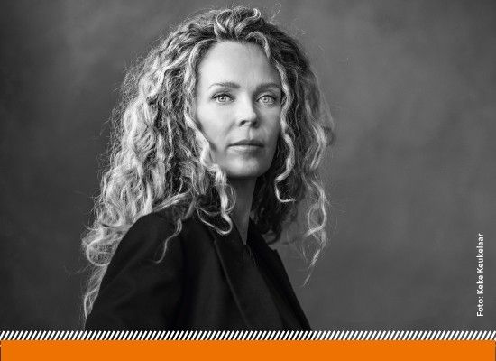 Tussen de Regels: Roxane van Iperen