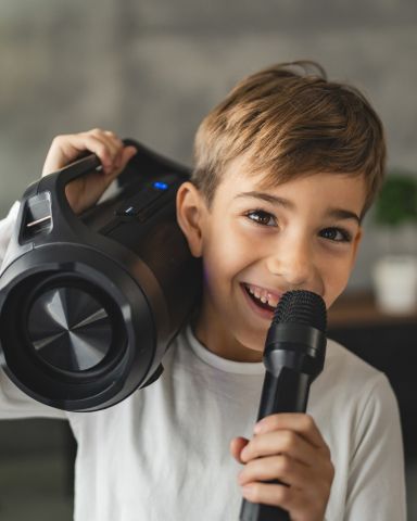 Jo! Spit je eigen rap