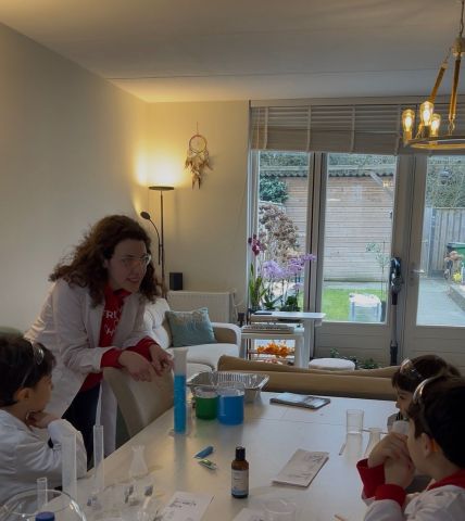 kleine wetenschappers aan de slag