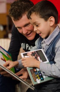 Voorleesmiddag in Kinderbibliotheek Oosterwei