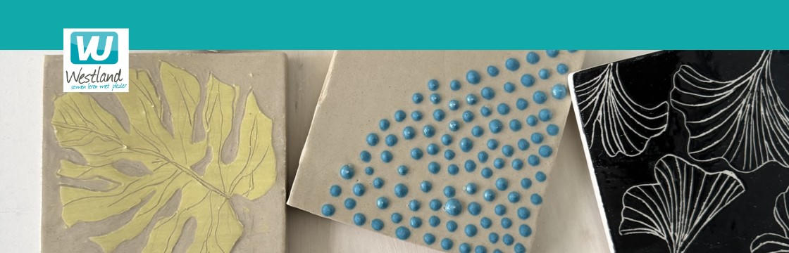 Keramieken tegeltjes maken