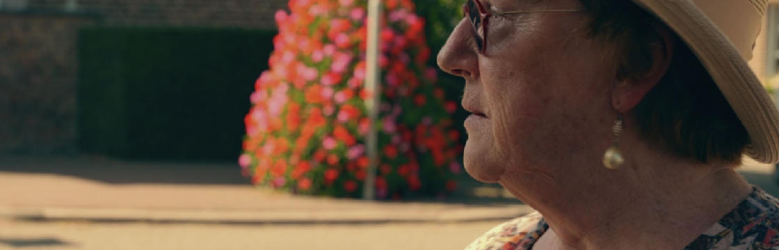 Boekpresentatie | Bericht aan Hare Majesteit van Rosalie Sprooten