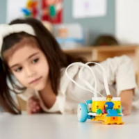 Maakplaats Uithoorn: LEGO SPIKE "hulp in huis"-robot maken | 7-10 jr.