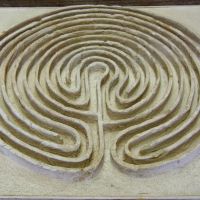 Open Podium: Labyrinten, cirkels en spiralen door Truce Soeter