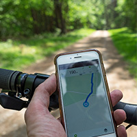Wandelen en fietsen met behulp van een app, hoe doe je dat?