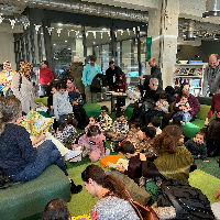 Voorlezen in het Perzisch, Reading in Persian