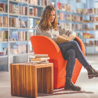 Silent Reading in de Bonifatiuskerk