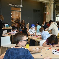 Feestelijke opening vernieuwde MakersPlaats