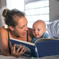 Webinar: Leesplezier met je baby en dreumes: de leukste tips!