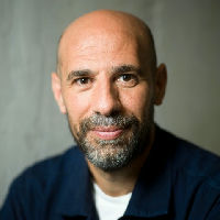 Abdelkader Benali in gesprek met Theo Hakkert