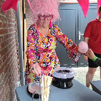 Vier Bevrijdingsdag met je buren !