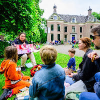 BosBieb: Voorlezen en natuurexcursie