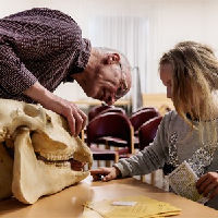 Hoe dan?! | Activiteiten voor nieuwsgierige kinderen en hun (groot)ouders (7+)  2025-2026 06-10-2025 15:30