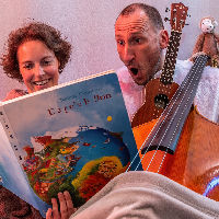 Bij mij thuis! Muzikale familievoorstelling door Bas en Uk