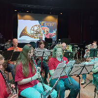Muzikaal avontuur: Opleidingsorkest Da Capo en rasverteller Hans Platenkamp spelen 'De rattenvanger van Hamelen'