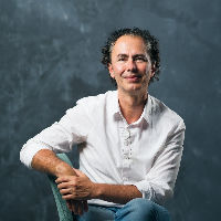 Boekbesprekingen over eenzaamheid met Pablo Gámez Cersosimo