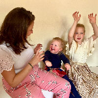 GroeiMee: "Workshop baby-en kindgebaren", door Loes Peters & Platform Spruit.