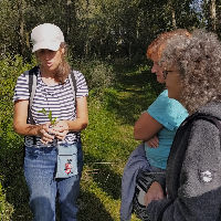 Kruidenwandeling met gids Rieneke