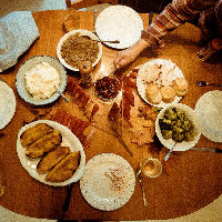 Surinaamse lunch in de wijk