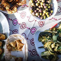 Surinaamse hapjes in het Praathuis