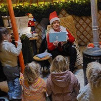 Winterglow Oisterwijk: Voorlezen en kerstwensen knutselen